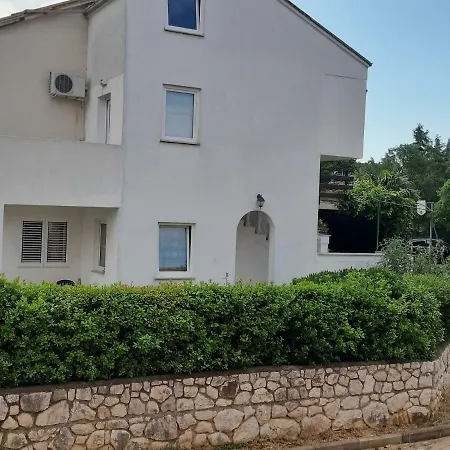 Apartments Knezevic Jadranovo Exterior photo