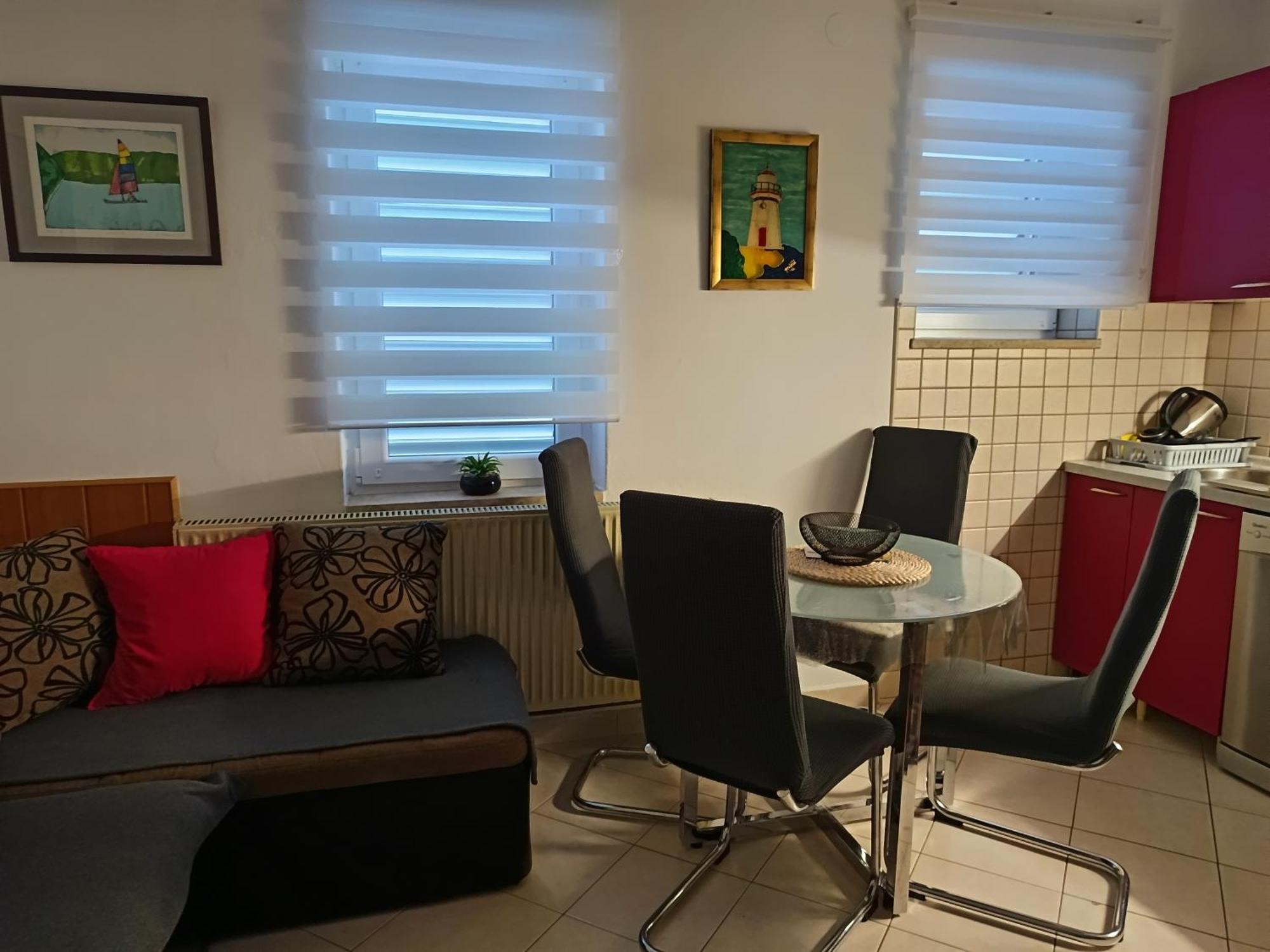 Apartment Knezevic Jadranovo